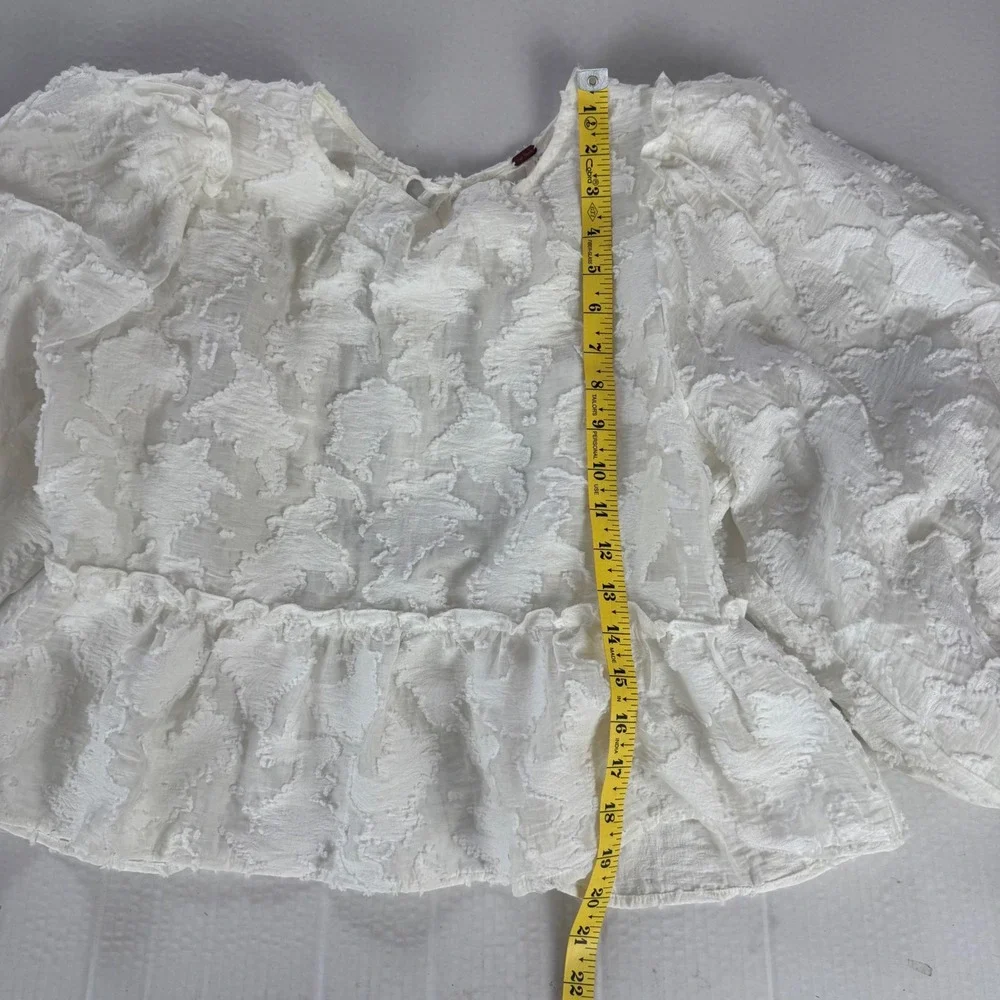Free People Callie White Floral Applique Peplum‎ Blouse Tie Back Puff Sleeve M
